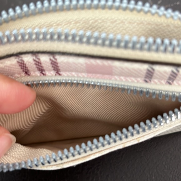 Safe Keeper, Mini Wallet - Picture 3 of 5